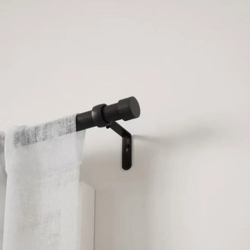 Umbra 1-Inch Black Curtain Rod 72
